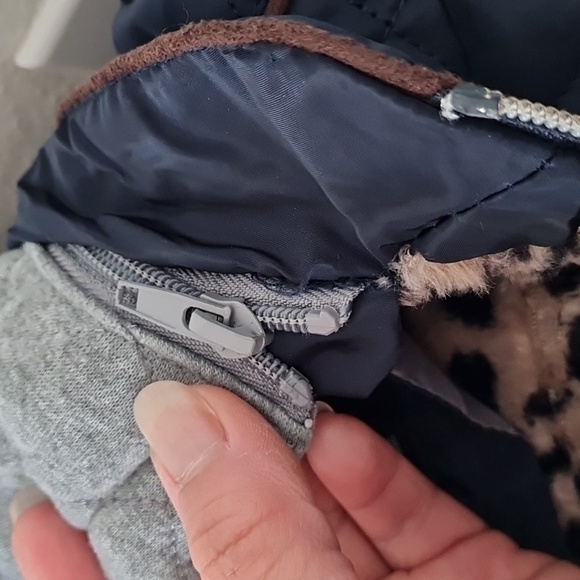 VEST JACKET - Picture 15 of 16